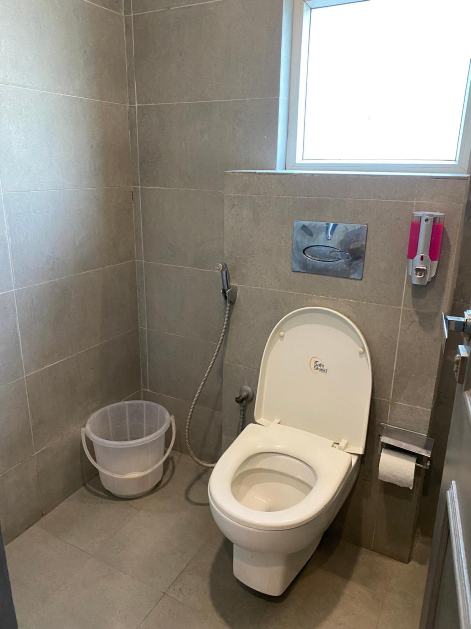 Qotel Hotel Ip Residency East Delhi Preet Vihar New Delhi Buitenkant foto
