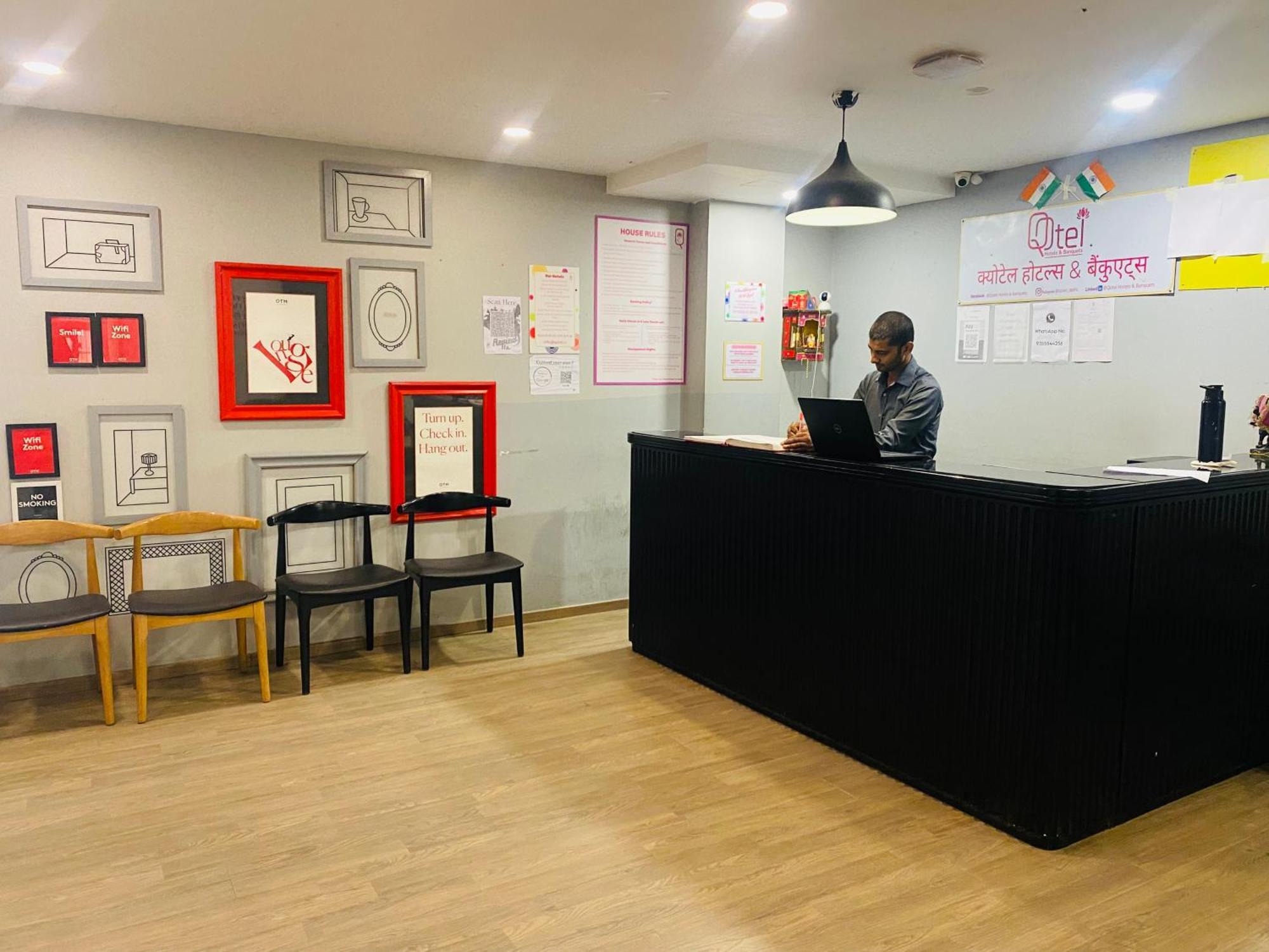 Qotel Hotel Ip Residency East Delhi Preet Vihar New Delhi Buitenkant foto