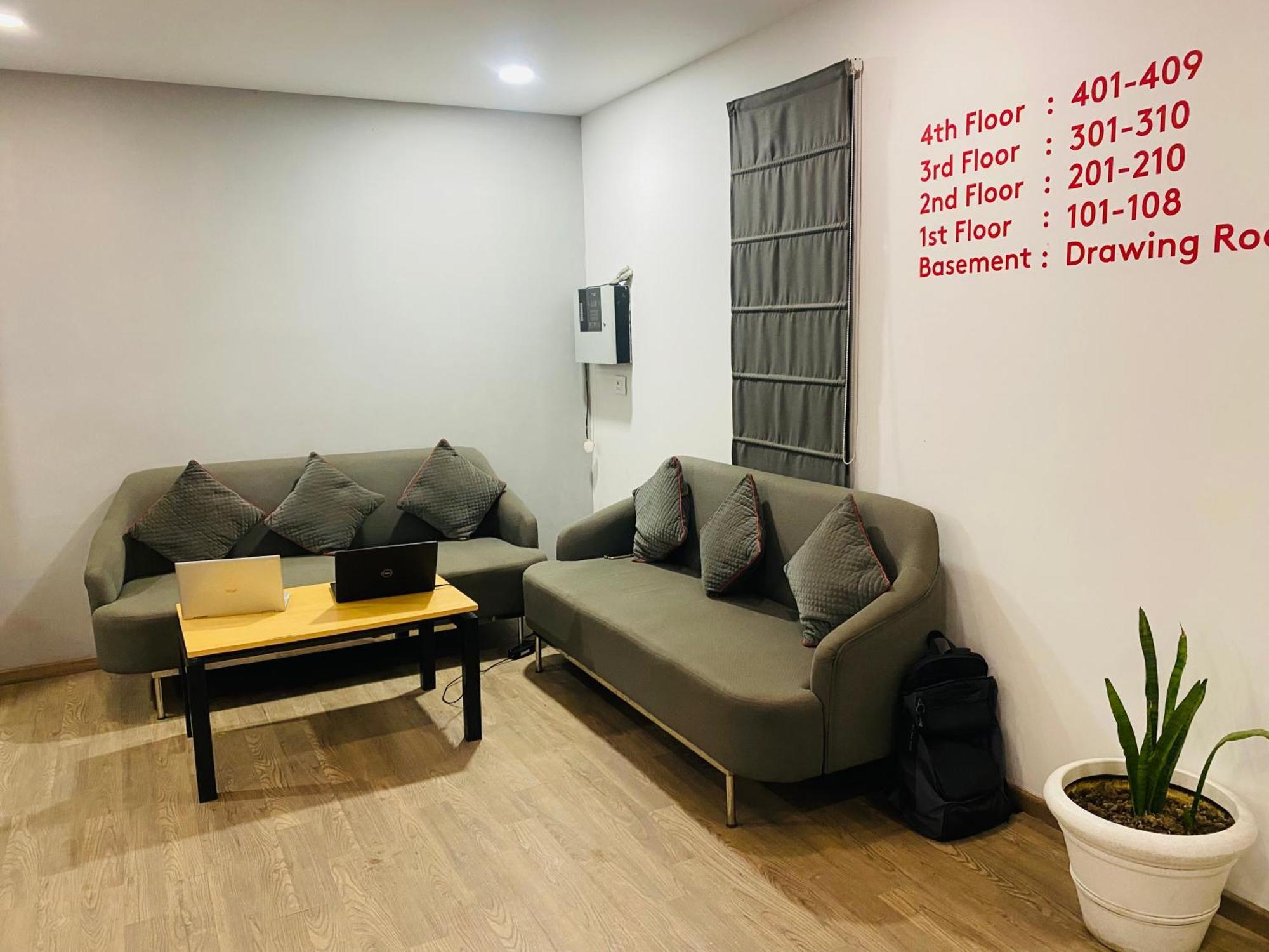 Qotel Hotel Ip Residency East Delhi Preet Vihar New Delhi Buitenkant foto